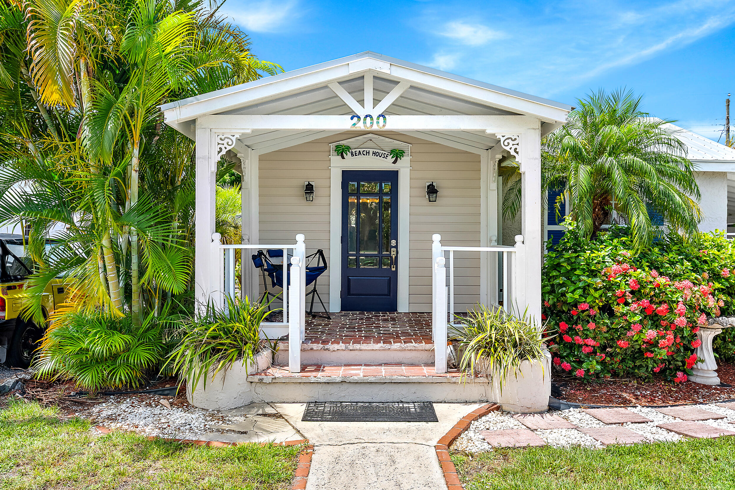 200 East 24th Street Riviera Beach, FL 33404 - Photo 4 of 22 Front Exterior