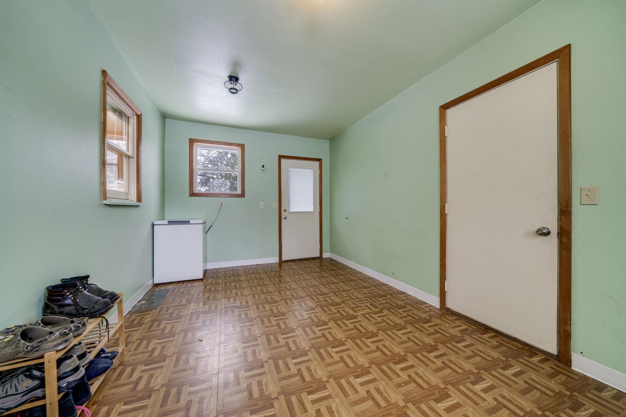 301 Barbara Street Mount Morris, IL 61054 - Photo 12 of 36 a view of an empty room and window