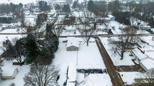 $169,900 | 301 Barbara Street, Mount Morris, IL 61054