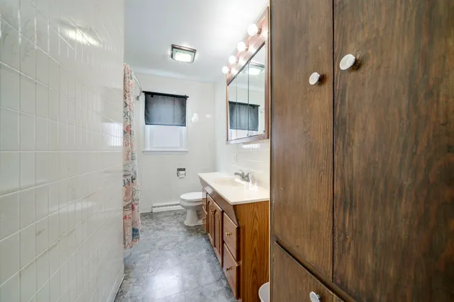 $169,900 | 301 Barbara Street, Mount Morris, IL 61054