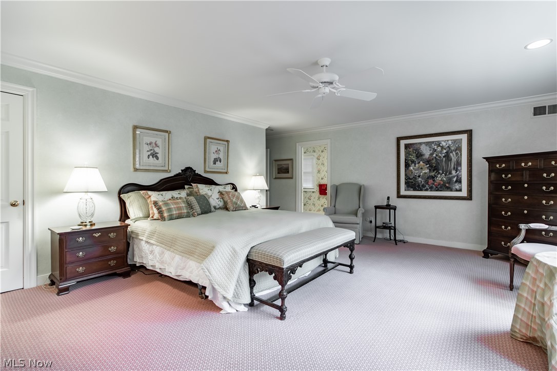 2767 Lander Road Cleveland, OH 44124 - Photo 22 of 34