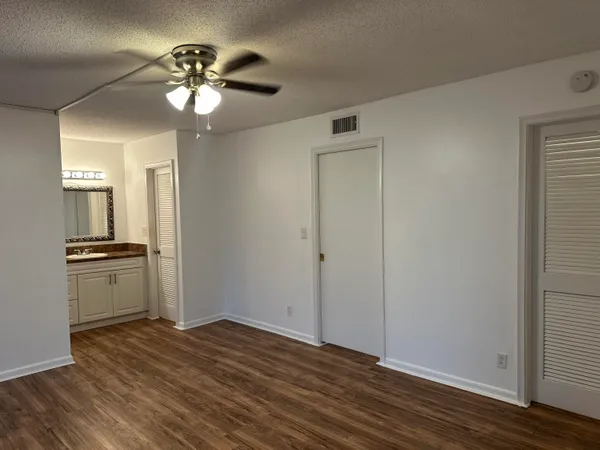 $1,600 | 552 High Point Drive, Unit C, Delray Beach, FL 33445