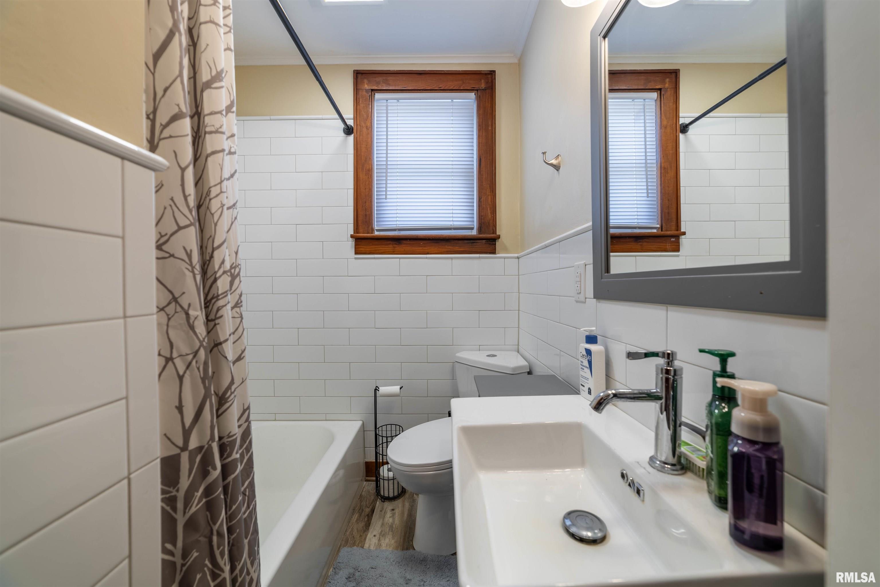 1633 Spruce Street Quincy, IL 62301 - Photo 13 of 22