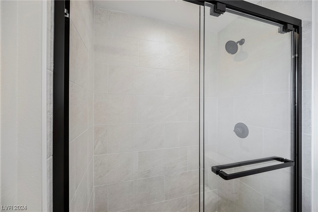 2817 Michael Way Las Vegas, NV 89108 - Photo 8 of 16