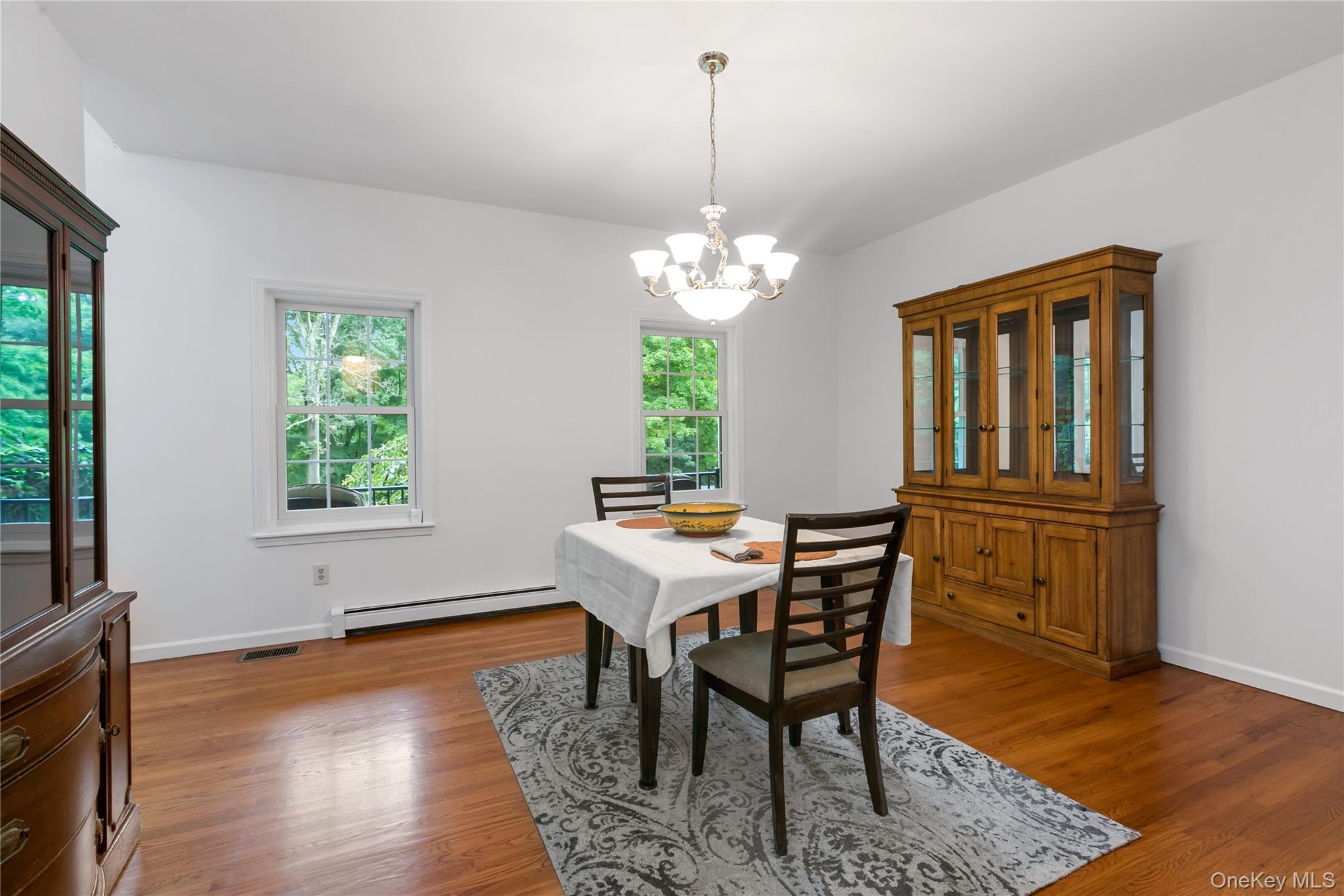 310 Avery Road Garrison, NY 10524 - Photo 10 of 26 Dinging Room