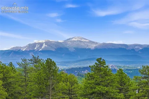 $475,000 | 201 Lake Drive, Florissant, CO 80816