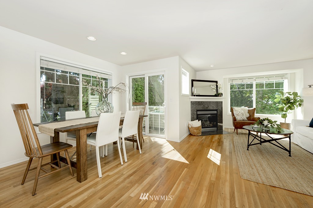 8536 Midvale Avenue North, Unit A Seattle, WA 98103 - Photo 4 of 19 Gallery Image 4