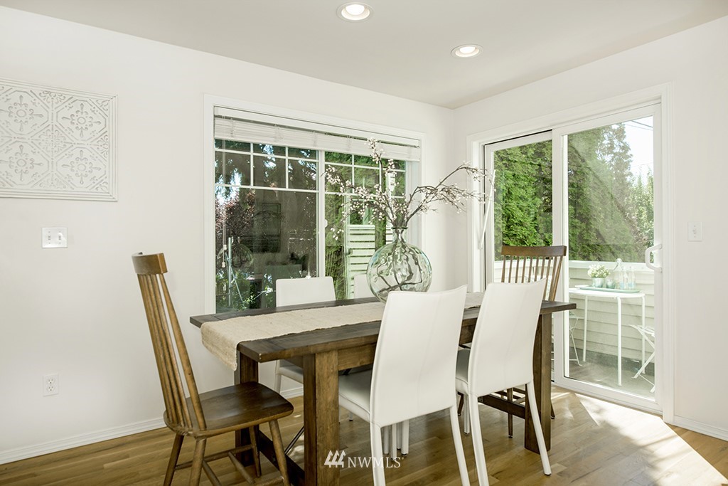 8536 Midvale Avenue North, Unit A Seattle, WA 98103 - Photo 5 of 19 Gallery Image 5