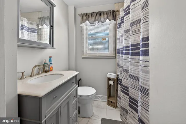 $285,000 | 2039 Bangor Avenue, Lindenwold, NJ 08021