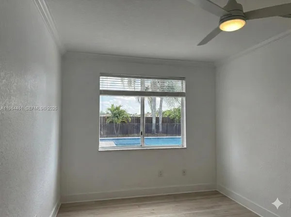a view of empty room with window