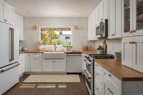 $2,350,000 | 1025 Wilbur Avenue, San Diego, CA 92109