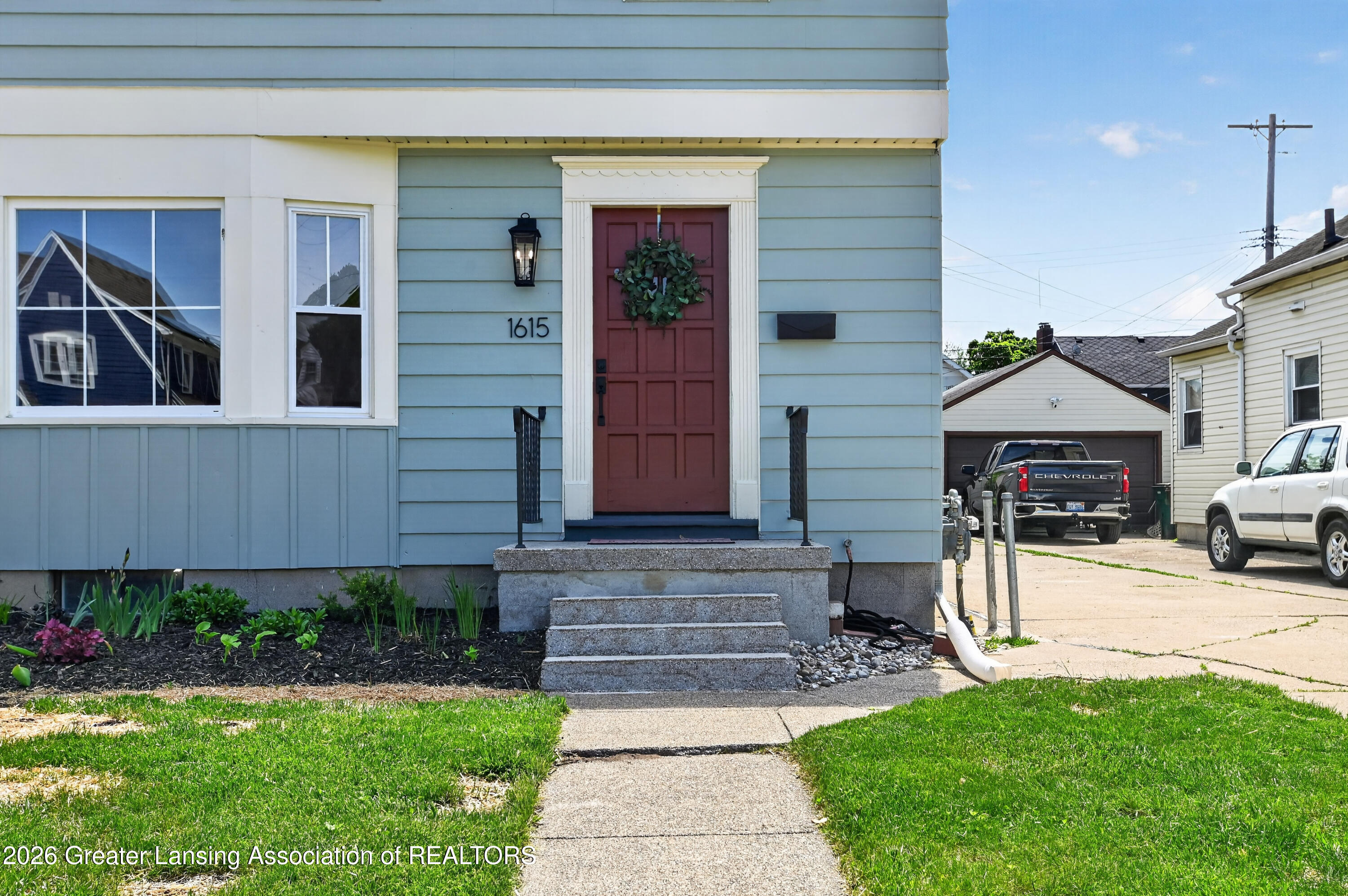 1615 Inverness Avenue Lansing, MI 48915 - Photo 4 of 43 Front Door