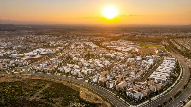 $1,600,000 | 410 Lobata, Irvine, CA 92618