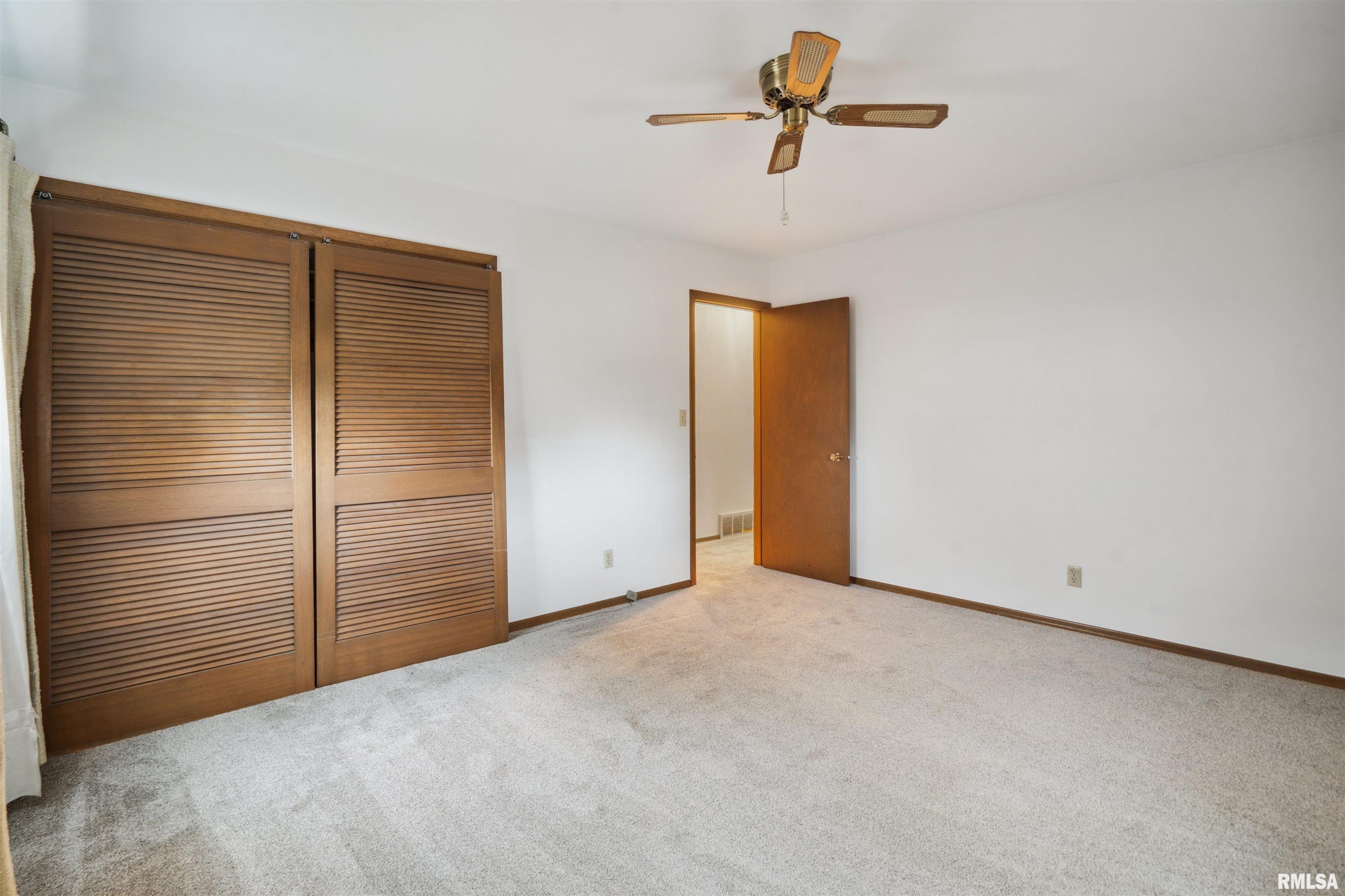 220 Westerfield Road Davenport, IA 52806 - Photo 14 of 22 Gallery Image 14