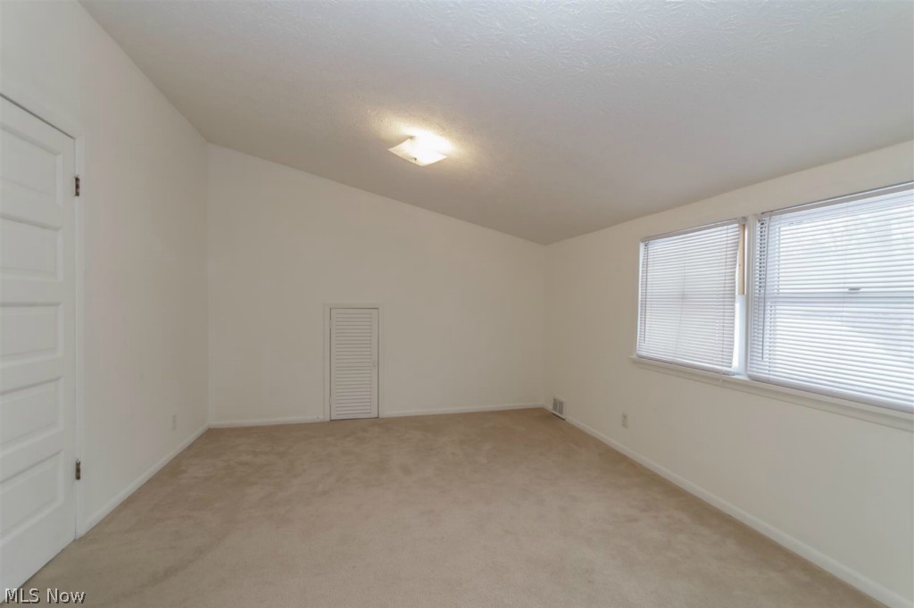 1544 Rydalmount Road Cleveland Heights, OH 44118 - Photo 12 of 21