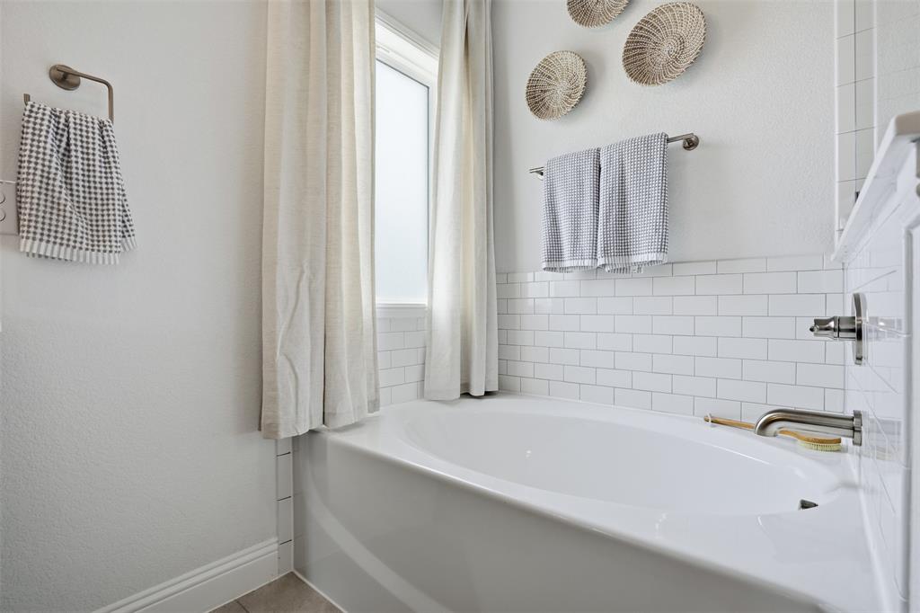 9308 Wildcat Ridge Godley, TX 76044 - Photo 21 of 38