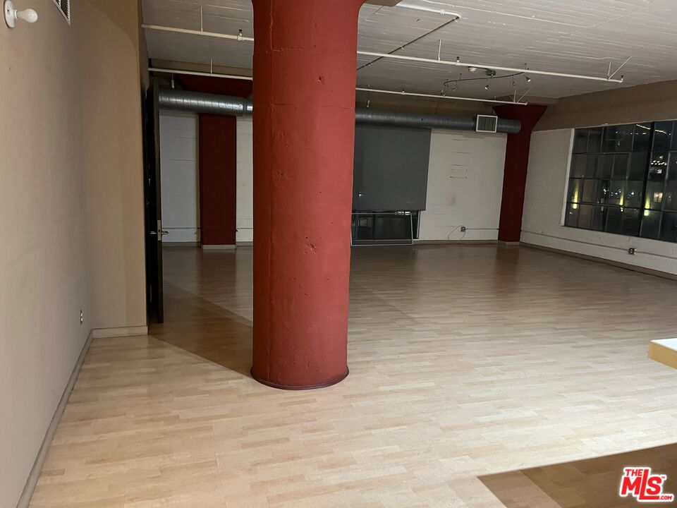 1855 Industrial Street, Unit 509 Los Angeles, CA 90021 - Photo 16 of 19 a view of a storage & utility room