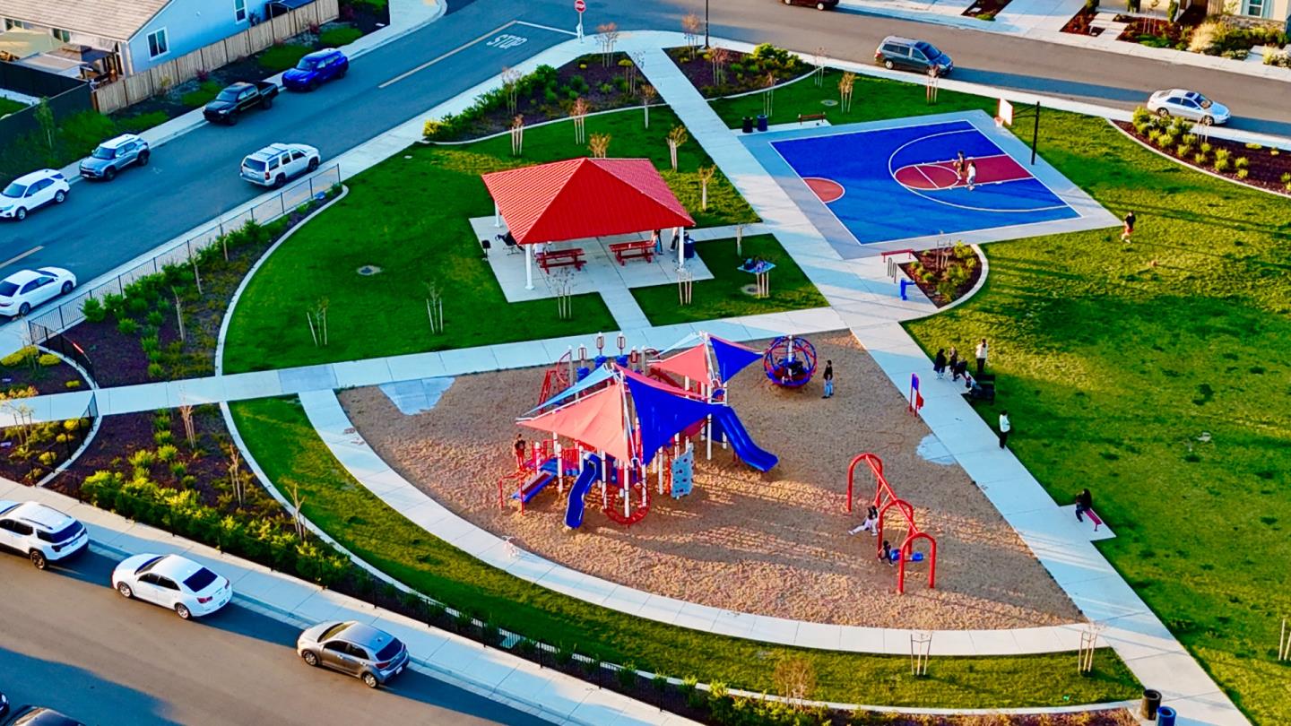 2121 Stagecoach Road Patterson, CA 95363 - Photo 5 of 35