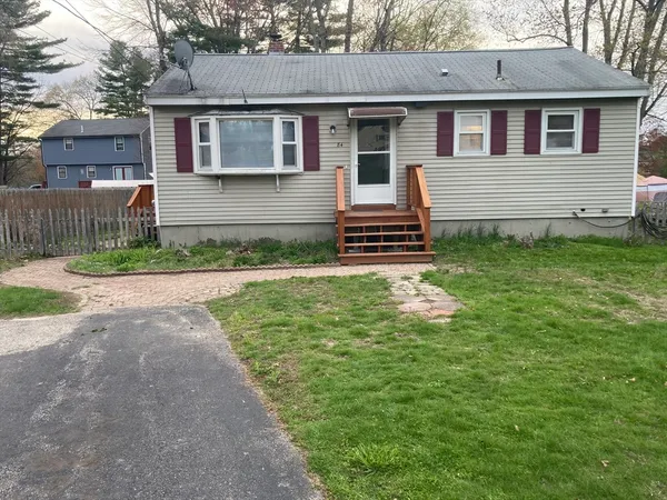 $459,900 | 84 D Street, Dracut, MA 01826