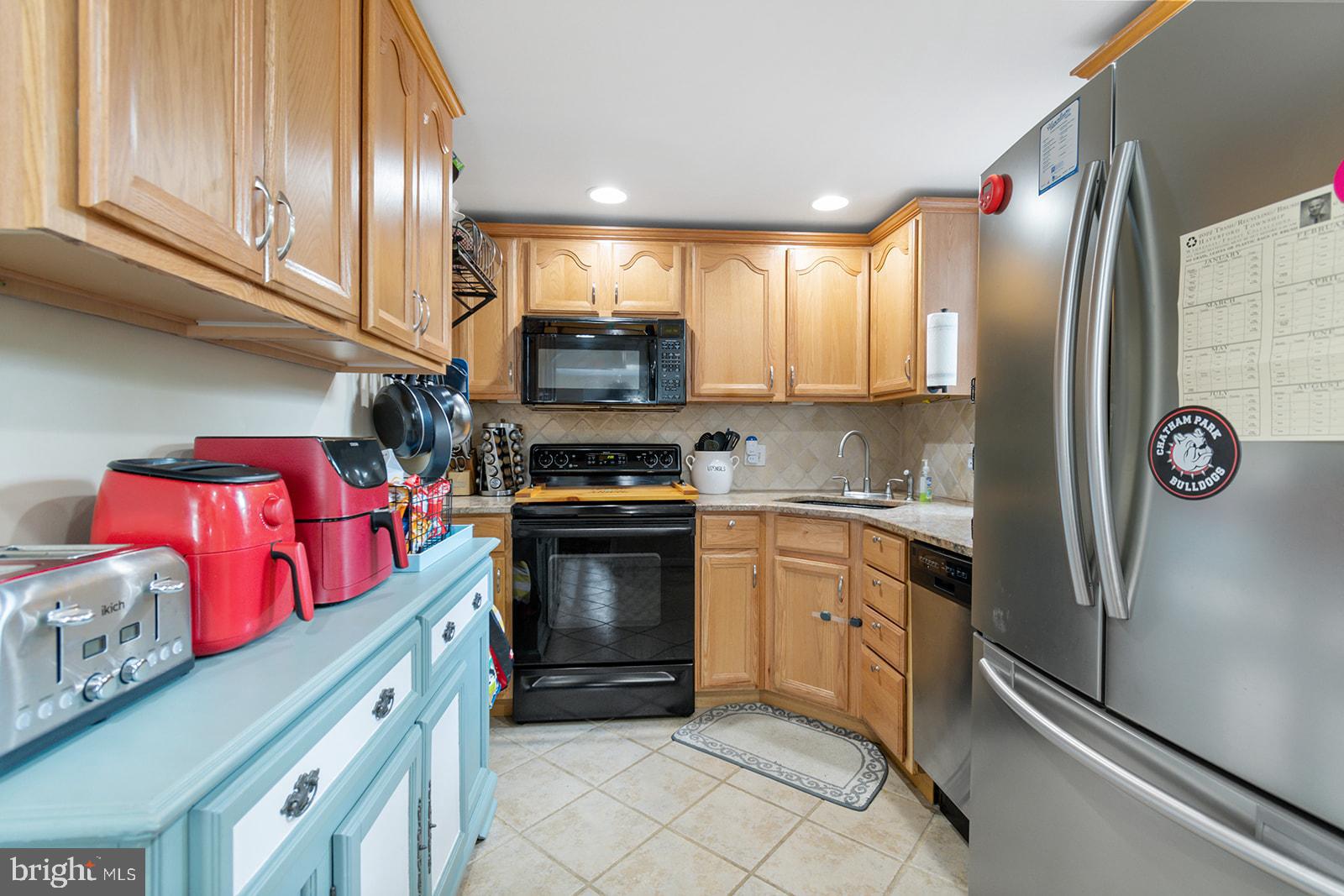 3 Holbrook Road Havertown, PA 19083 - Photo 7 of 27 Gallery Image 7