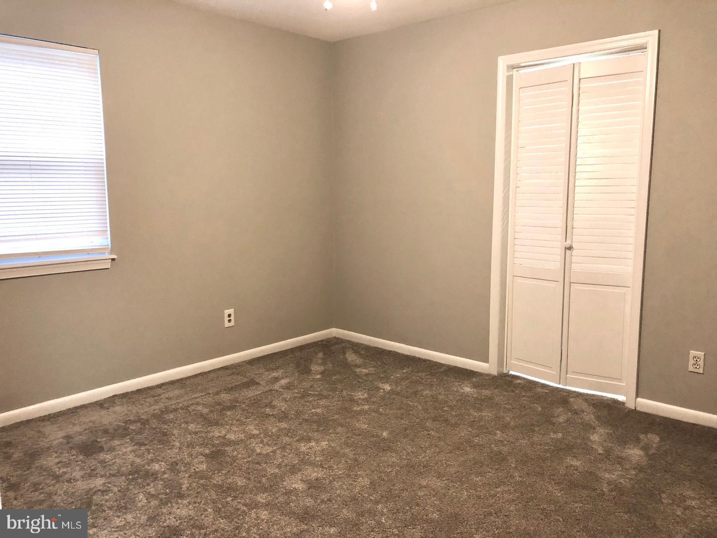 114 River Road Edgewater, MD 21037 - Photo 15 of 33 Primary Suite