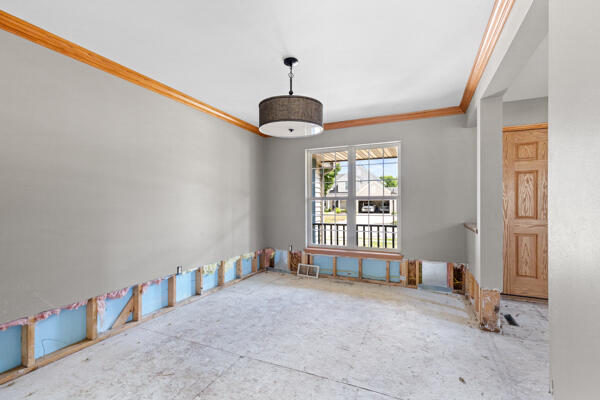 1678 Hunter Road Waukesha, WI 53189 - Photo 3 of 14 Dining Room