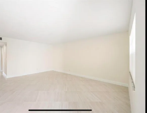 $1,950 | 401 Monaco Way, Unit 401, Delray Beach, FL 33446