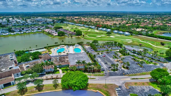 $1,950 | 401 Monaco Way, Unit 401, Delray Beach, FL 33446