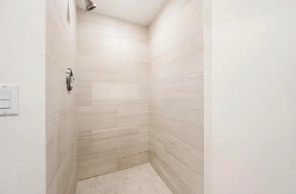 $1,950 | 401 Monaco Way, Unit 401, Delray Beach, FL 33446