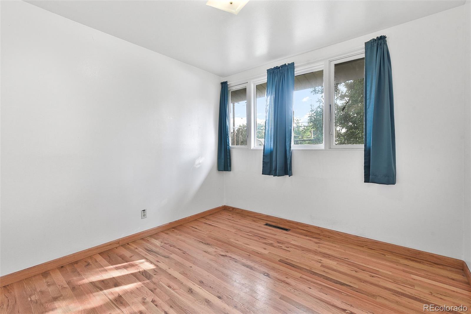 7431 Granada Road Denver, CO 80221 - Photo 8 of 16 Gallery Image 8