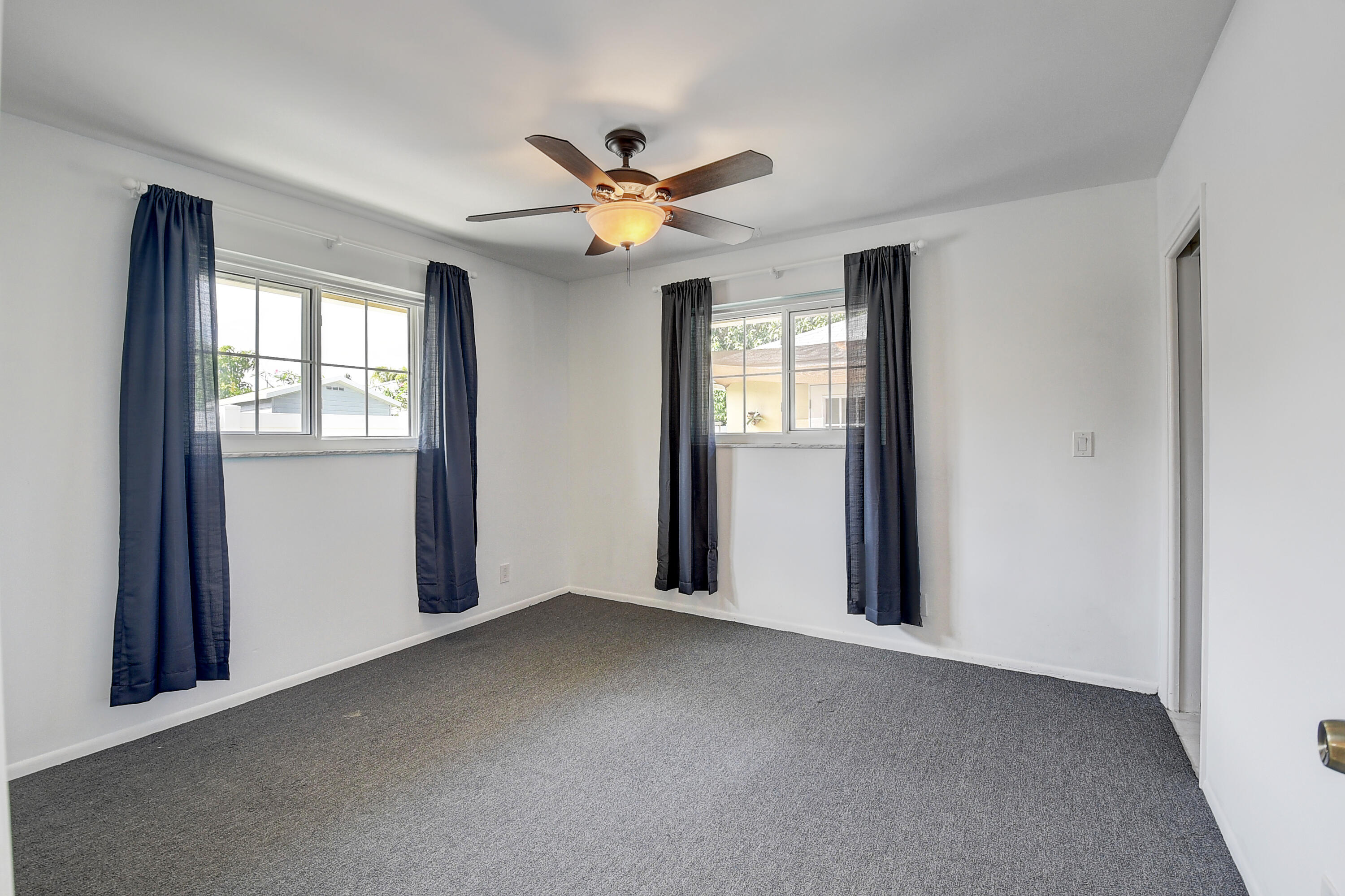 30 Pinehurst Lane Boca Raton, FL 33431 - Photo 21 of 35 Bedroom 3