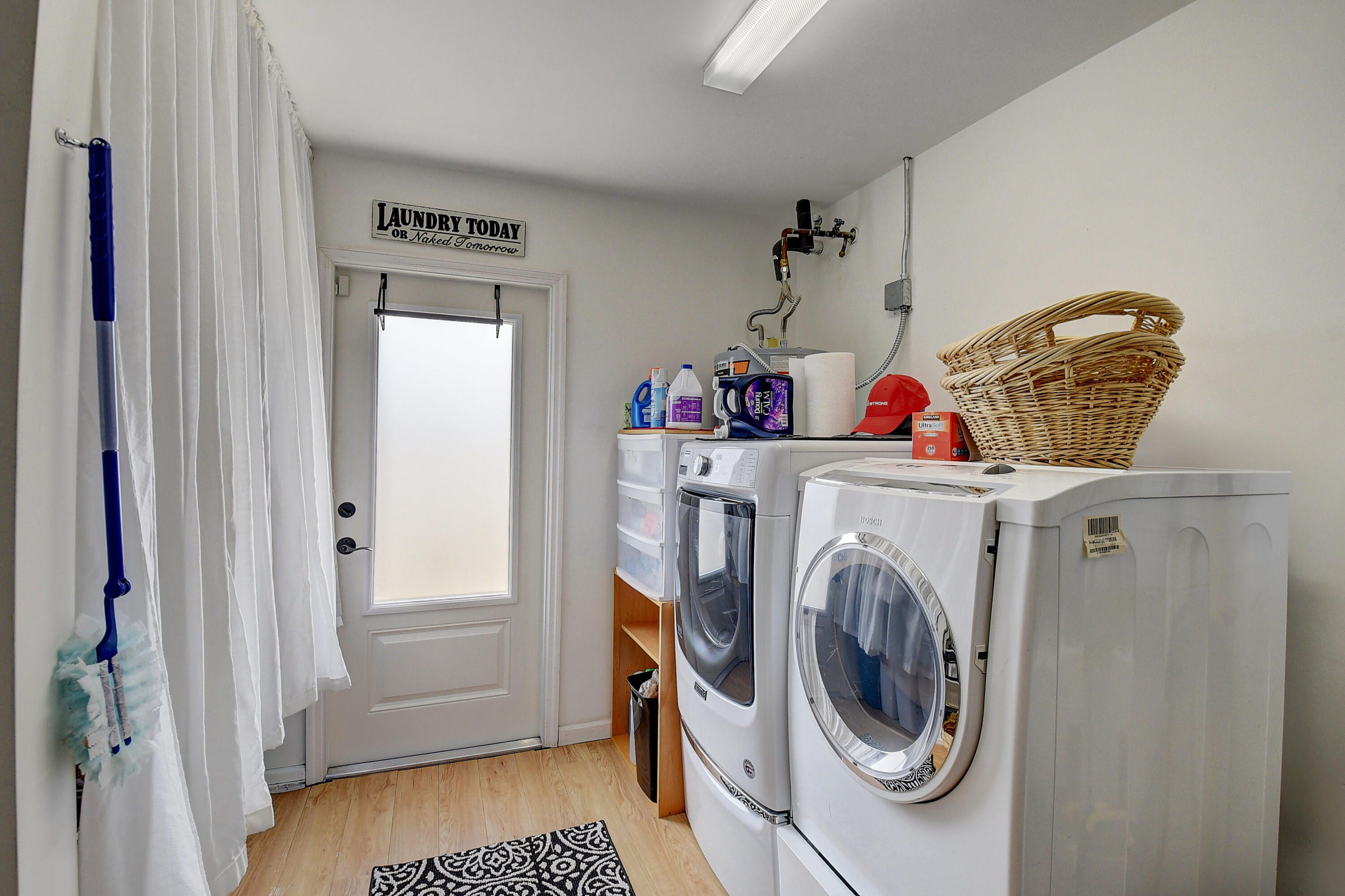 30 Pinehurst Lane Boca Raton, FL 33431 - Photo 25 of 35 Laundry room