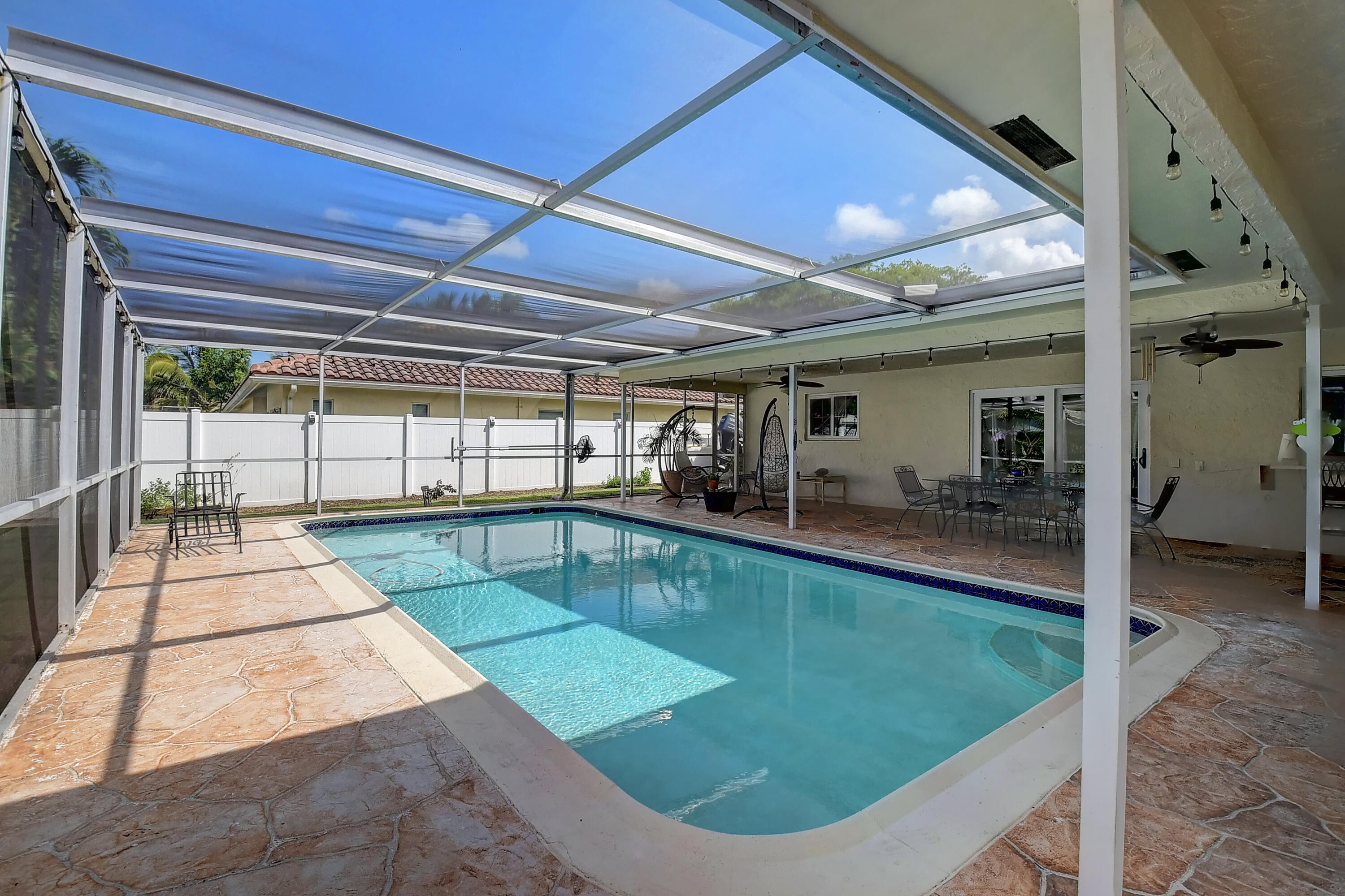 30 Pinehurst Lane Boca Raton, FL 33431 - Photo 31 of 35 8 (31)