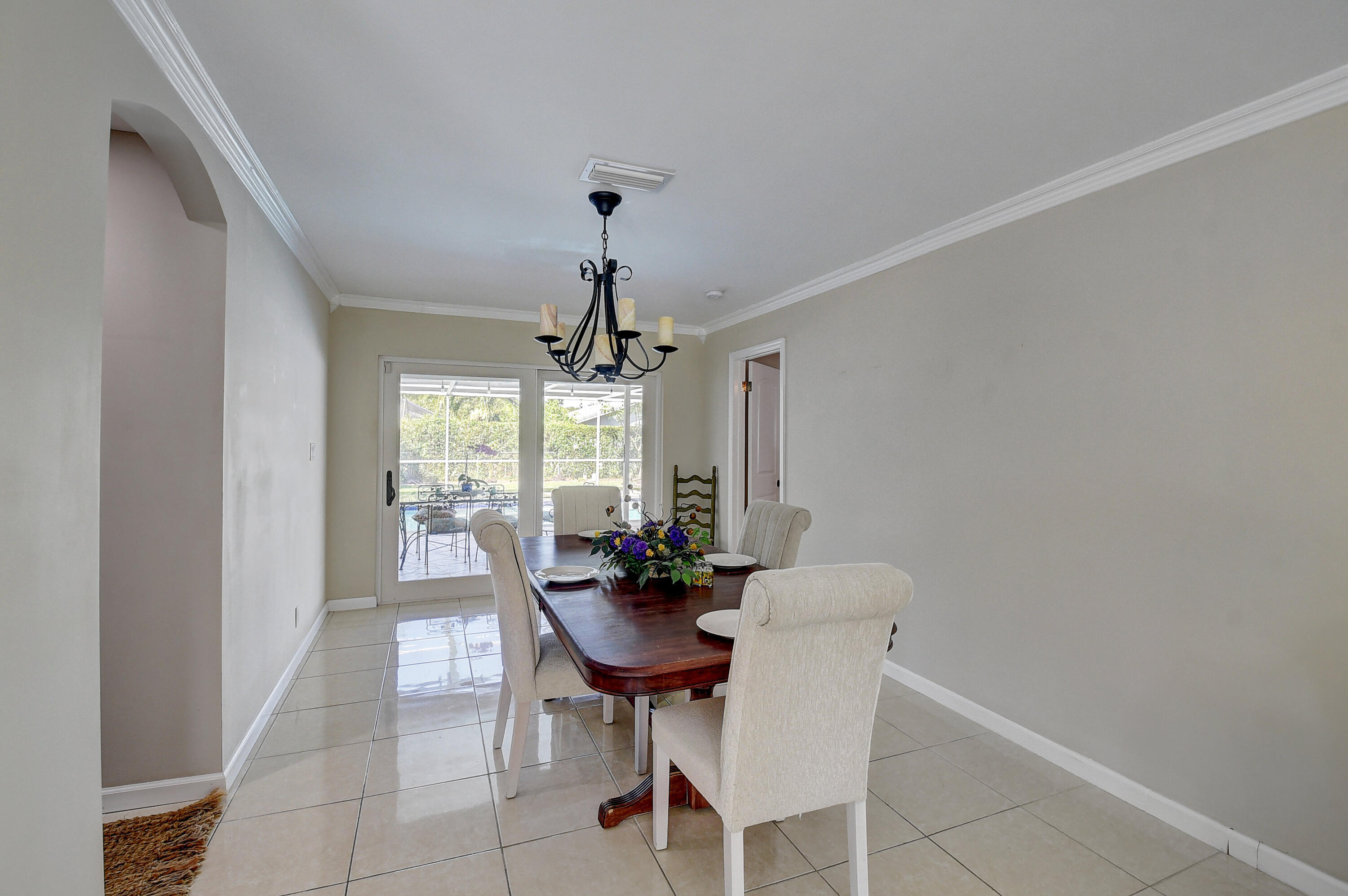 30 Pinehurst Lane Boca Raton, FL 33431 - Photo 7 of 35 Dining room