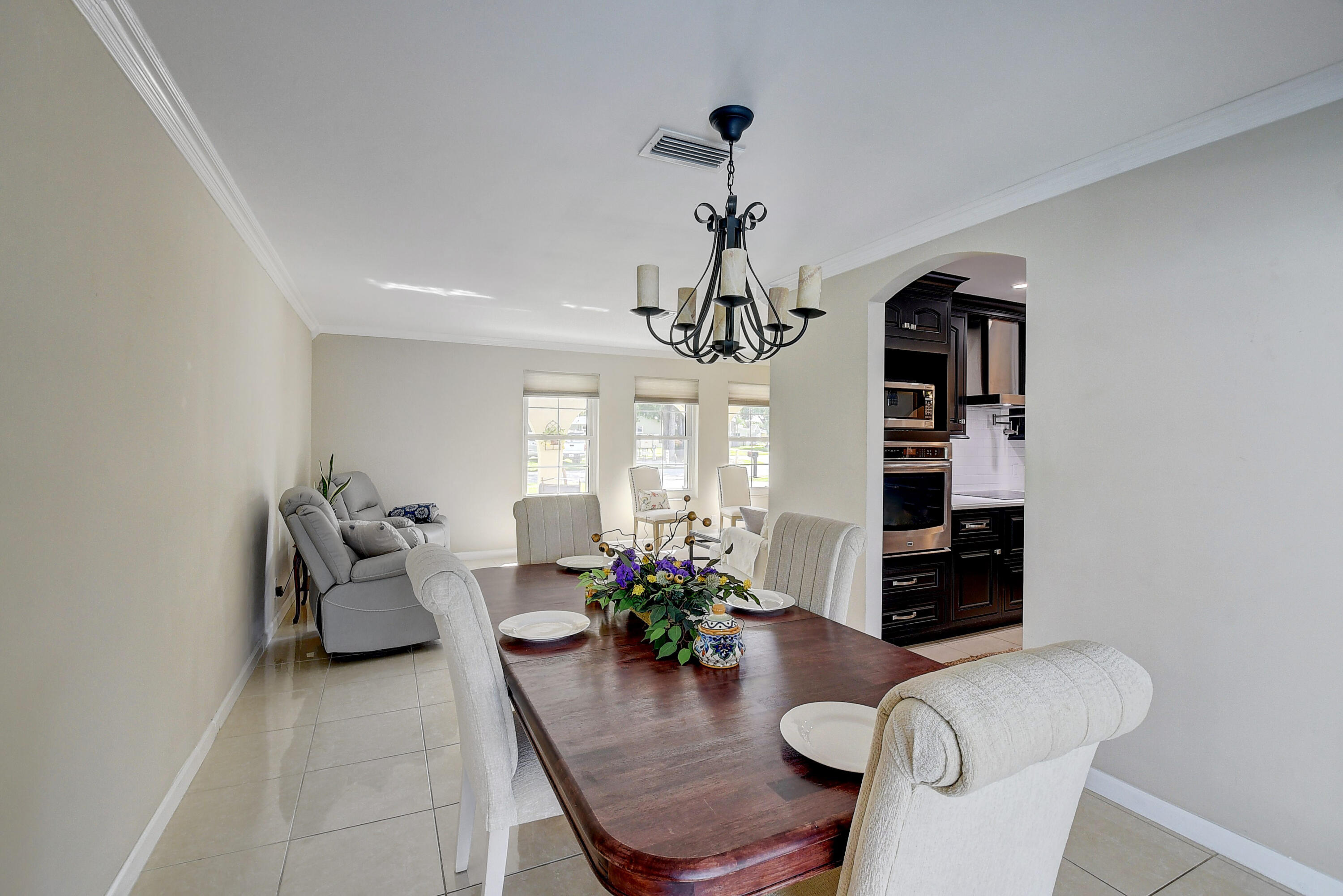 30 Pinehurst Lane Boca Raton, FL 33431 - Photo 8 of 35 Dining room