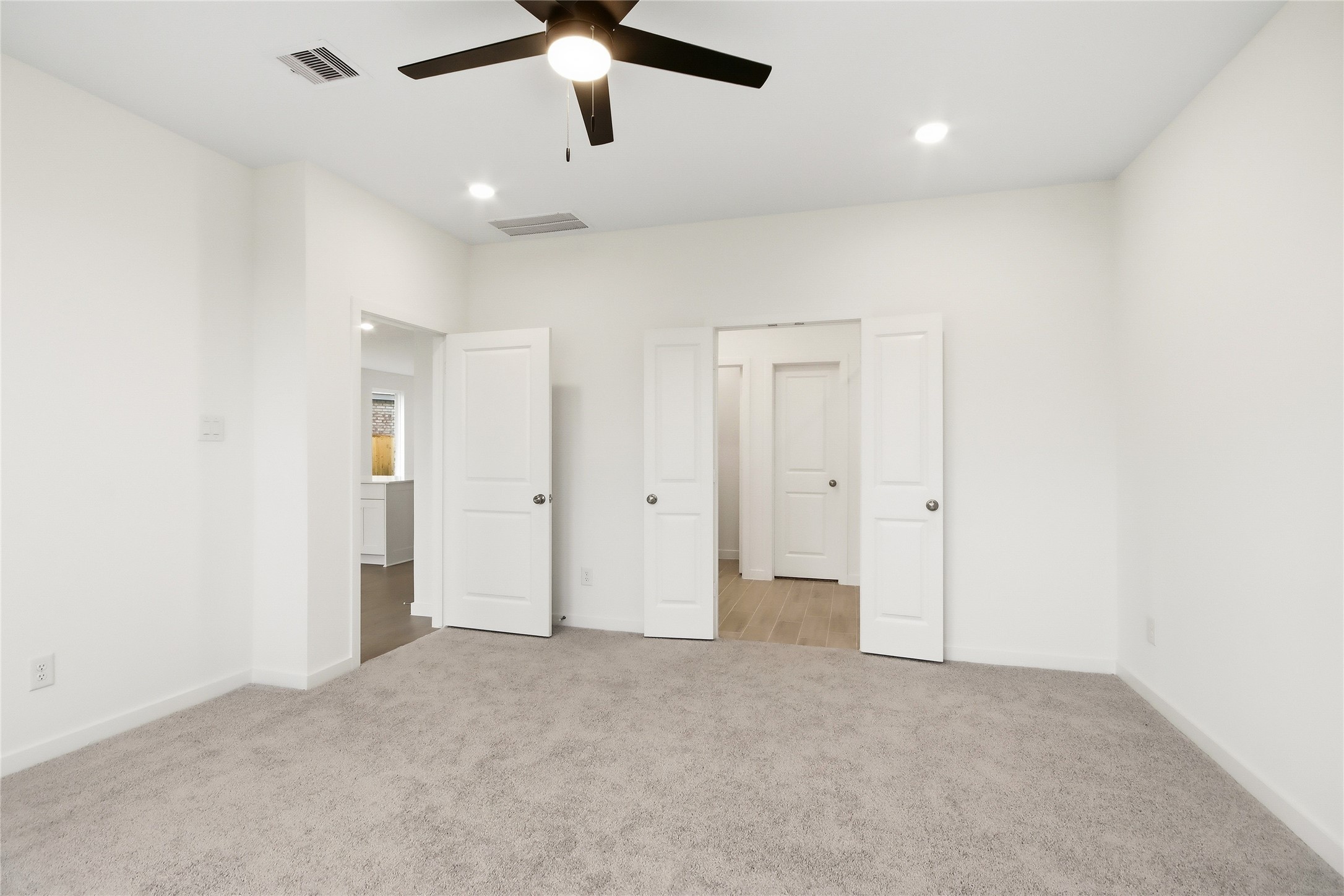 28927 Rustic Robin Lane Hockley, TX 77447 - Photo 19 of 25 wooden floor in an empty room