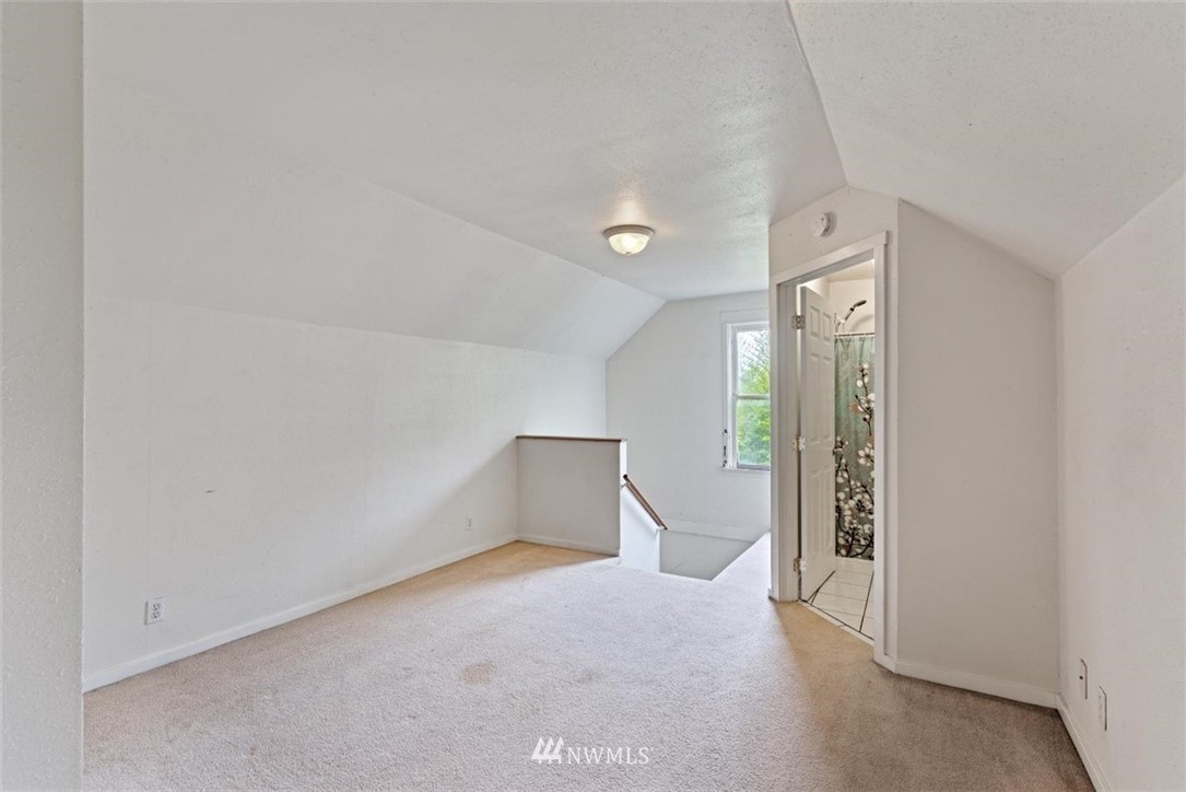 1608 North 50th Street Seattle, WA 98103 - Photo 16 of 27 Gallery Image 16
