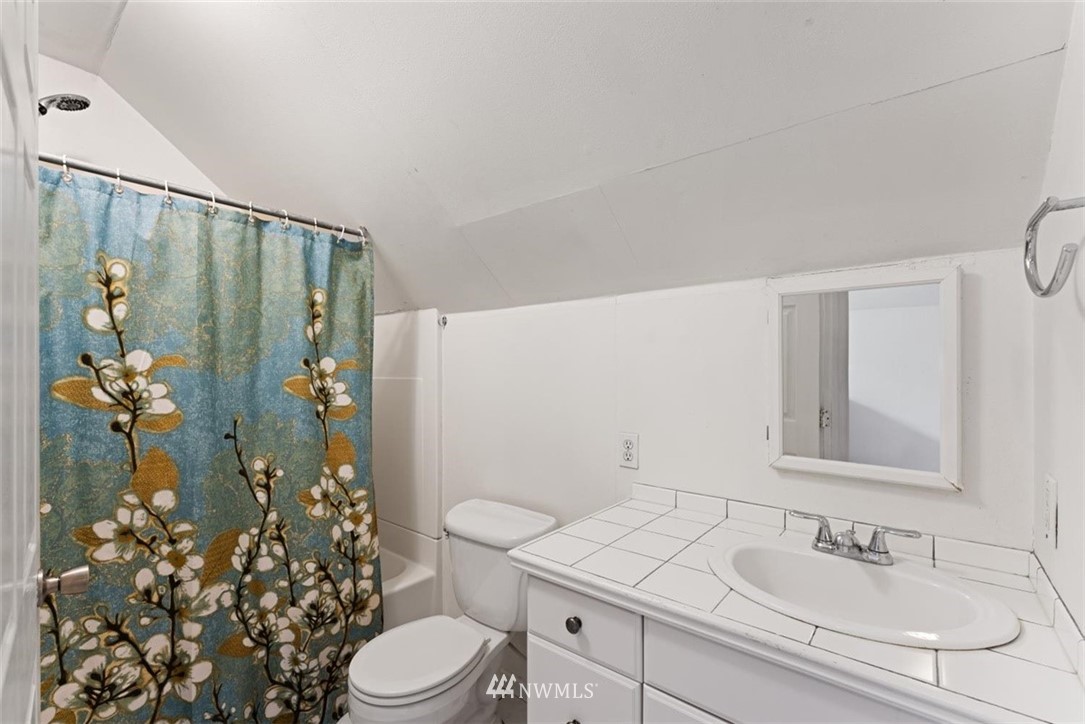 1608 North 50th Street Seattle, WA 98103 - Photo 18 of 27 Gallery Image 18