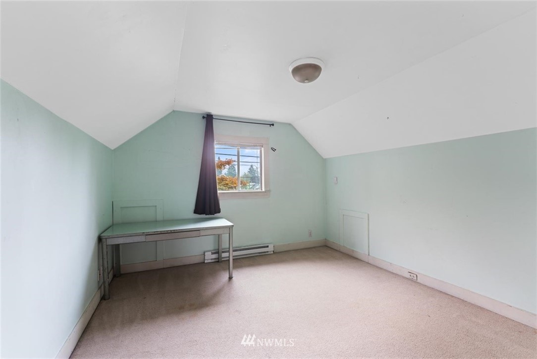 1608 North 50th Street Seattle, WA 98103 - Photo 21 of 27 Gallery Image 21