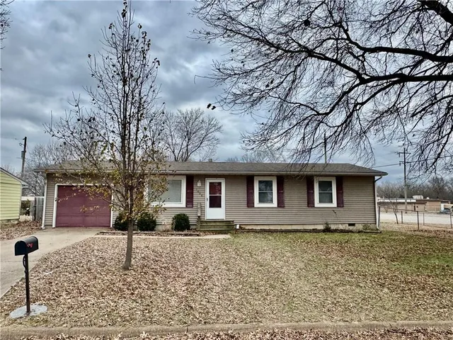 $98,900 | 1408 Richard Avenue, Parsons, KS 67357