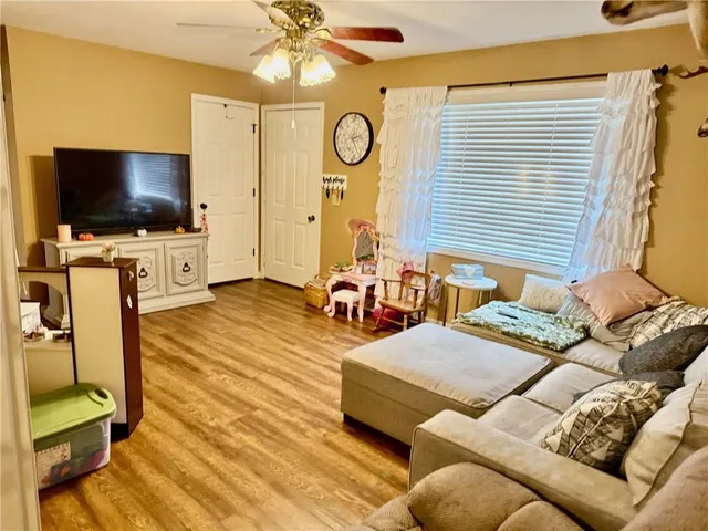 $99,000 | 1408 Richard Avenue, Parsons, KS 67357