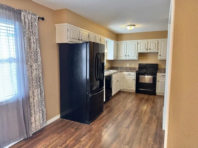 $98,900 | 1408 Richard Avenue, Parsons, KS 67357