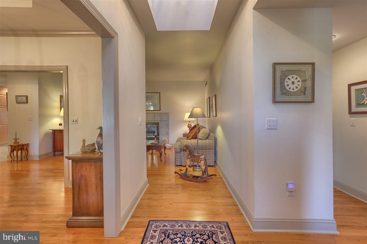 1365 Carriage House Road Middletown, PA 17057 - Photo 4 of 25 Gallery Image 4