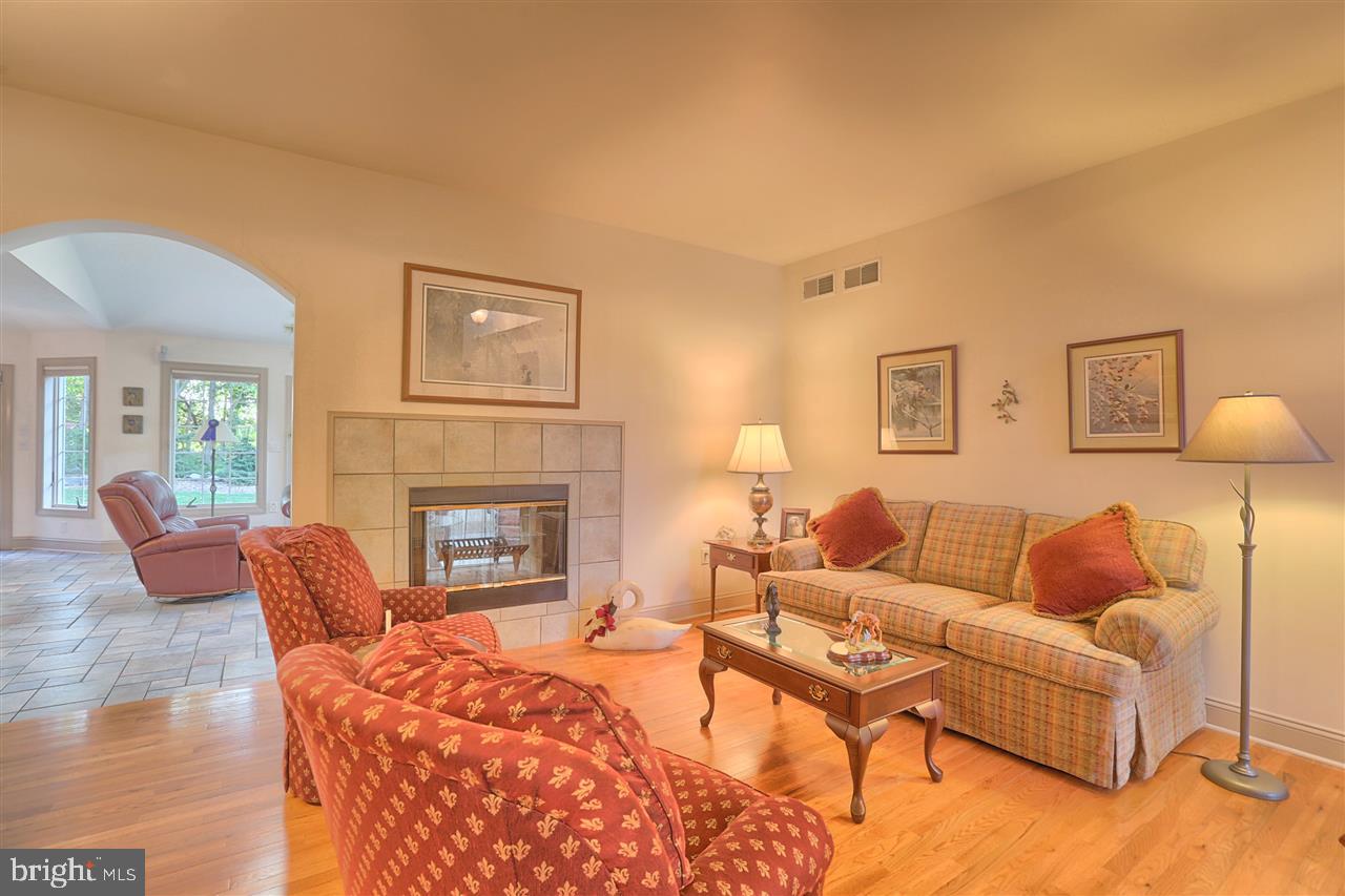 1365 Carriage House Road Middletown, PA 17057 - Photo 9 of 25 Gallery Image 9