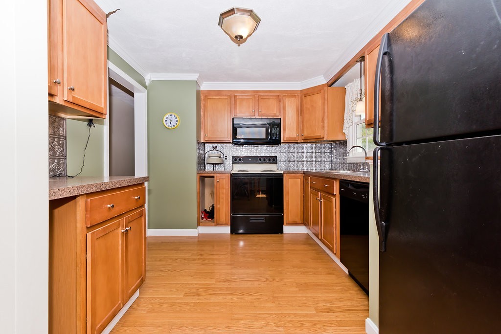 67 Nashua Road Pepperell, MA 01463 - Photo 3 of 30