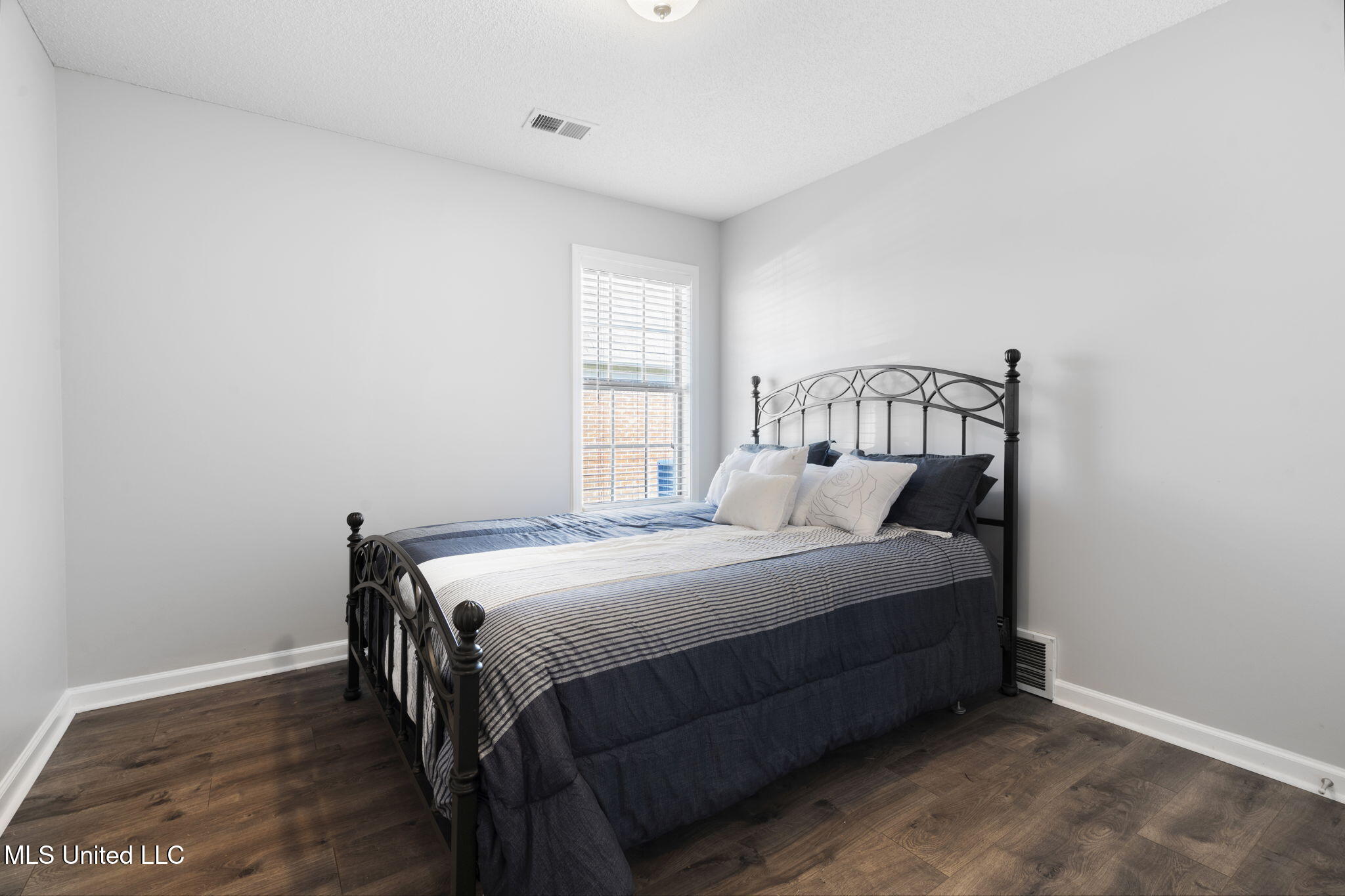 7868 Plantation Ridge Cove Olive Branch, MS 38654 - Photo 20 of 30 20-web-or-mls-7868 Plantation Ridge-19