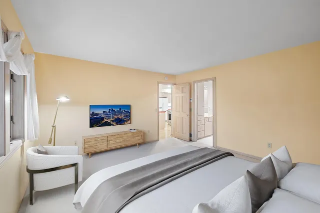 $399,900 | 2230 Ferris Lane, Roseville, MN 55113