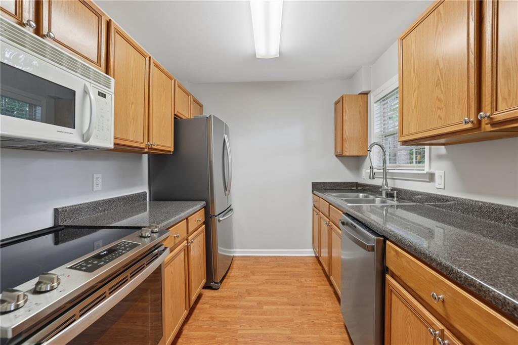 1206 Brighton Point Sandy Springs, GA 30328 - Photo 7 of 23 Gallery Image 7