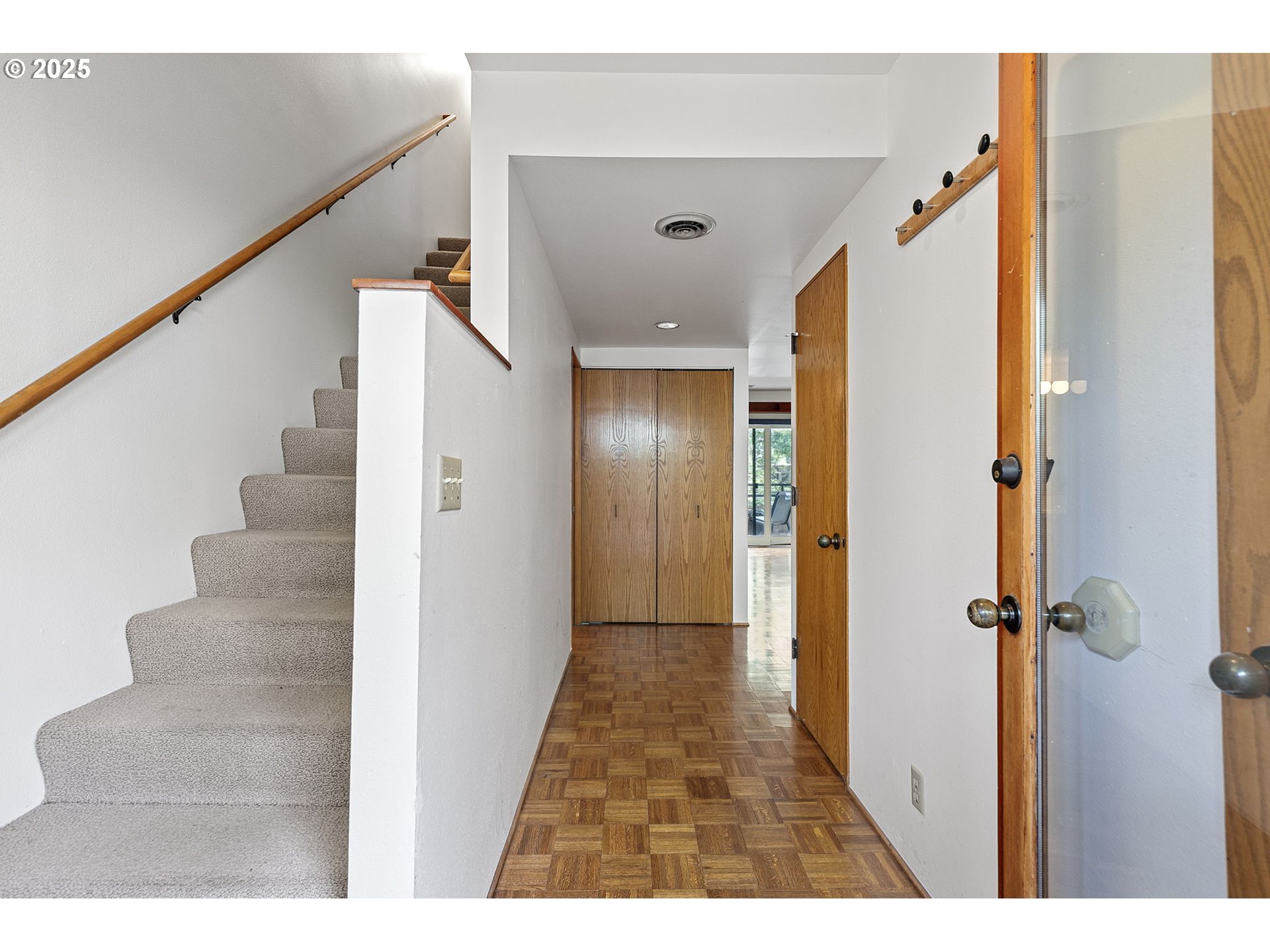 974 Lincoln Street Eugene, OR 97401 - Photo 3 of 44