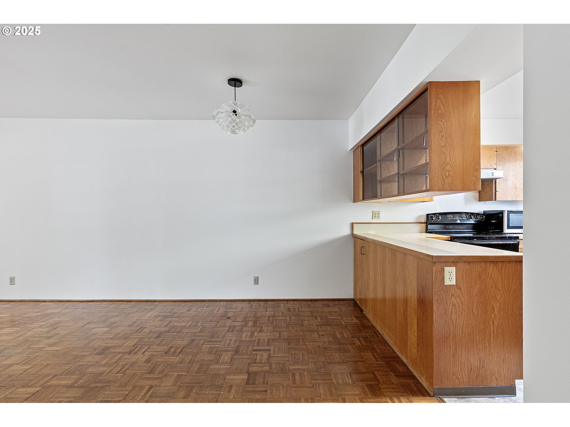 974 Lincoln Street Eugene, OR 97401 - Photo 4 of 44
